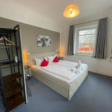 Schollers Restaurant & Hotel