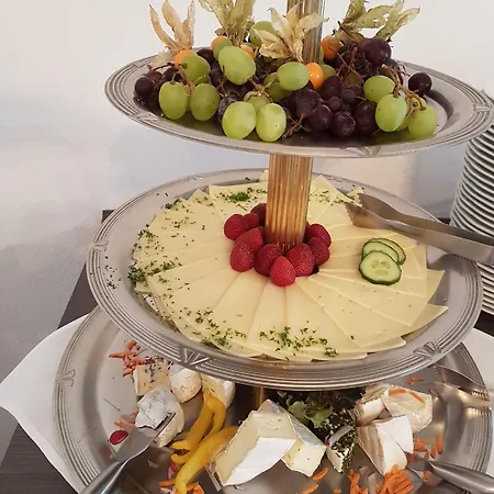 Schollers Restaurant &