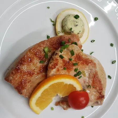 Hotel Schollers Restaurant & Hotel 3*