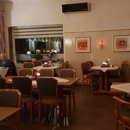 Schollers Restaurant &