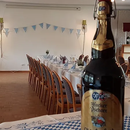 Отель Schollers Restaurant & Hotel 3*