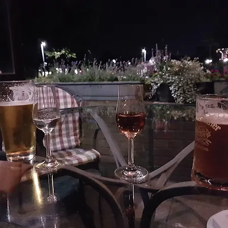 Schollers Restaurant & Hotel Рендсбург