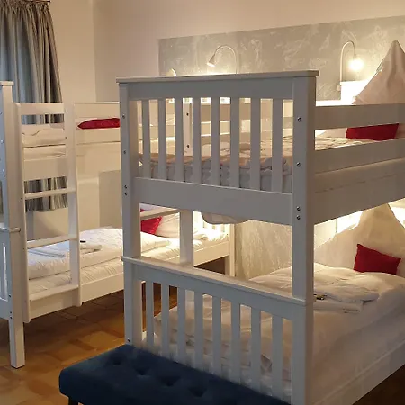 Schollers Restaurant & Hotel