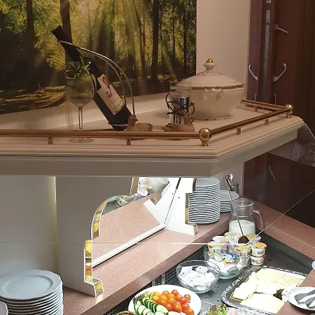فندق Schollers Restaurant & ريندسبورغ