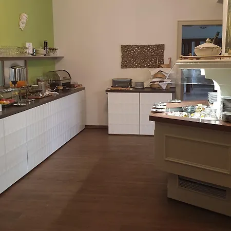 Schollers Restaurant & 3*