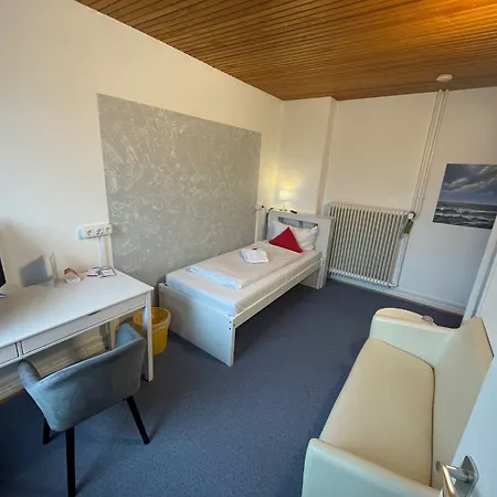 Schollers Restaurant & Hotel 3* Рендсбург